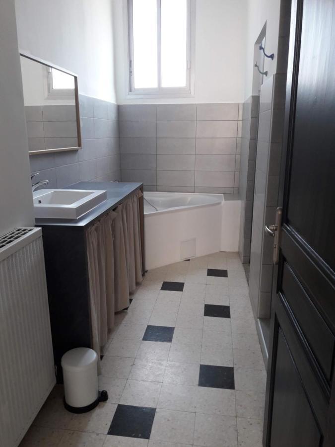 T4- Terrasse 50M², Garage, Centre-Ville 나르본 외부 사진